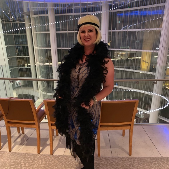 Meet your Posher, Eddeane - Picture 3 of 4